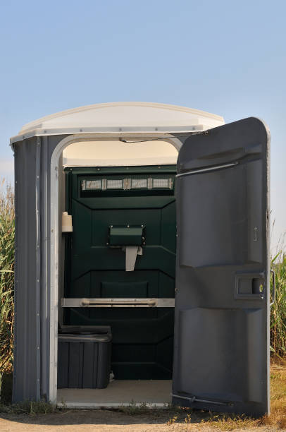Best Affordable portable toilet rental  in Riverdale, GA